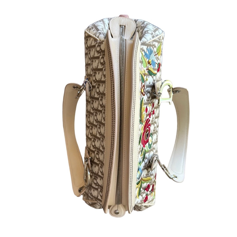 CHRISTIAN DIOR Diorissmo canvas handbag with floral embellishment, Never used - Picture 3 of 16